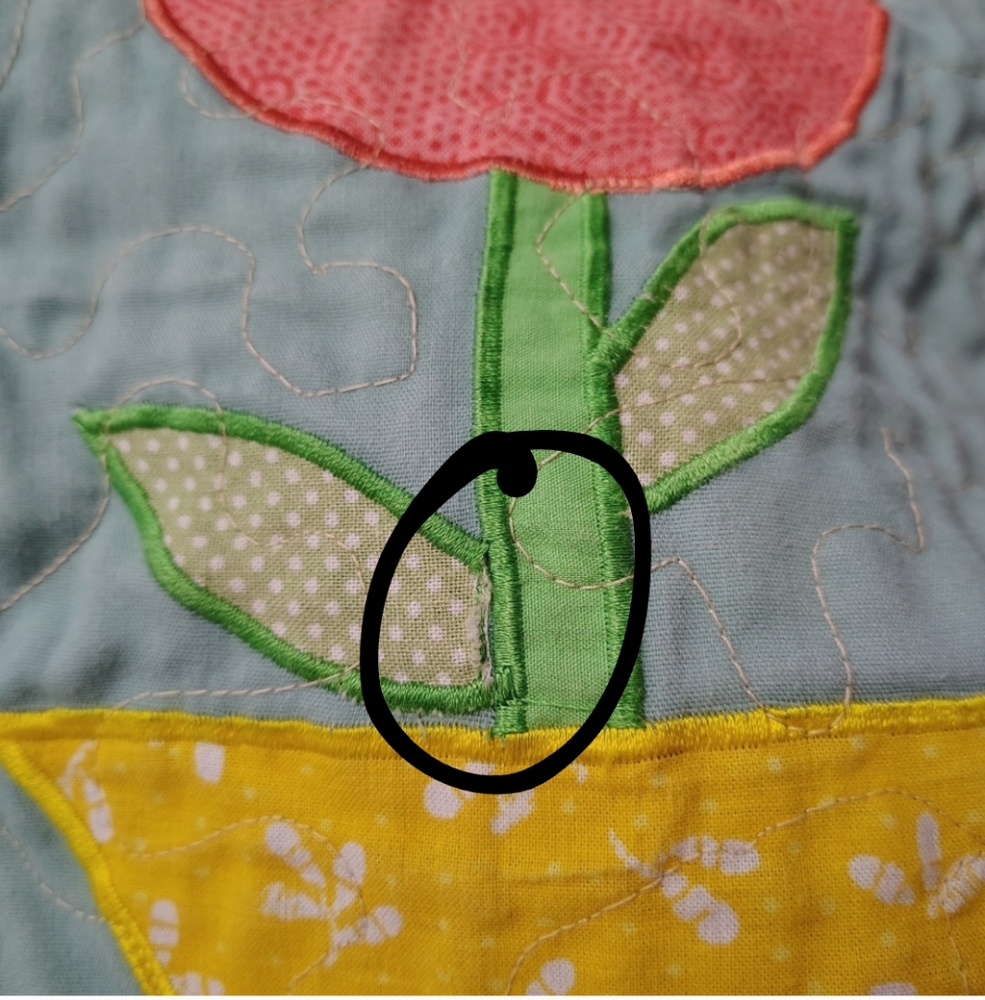 SOLD Vintage  Cozy Quilt Throw - Picture 8 of 9